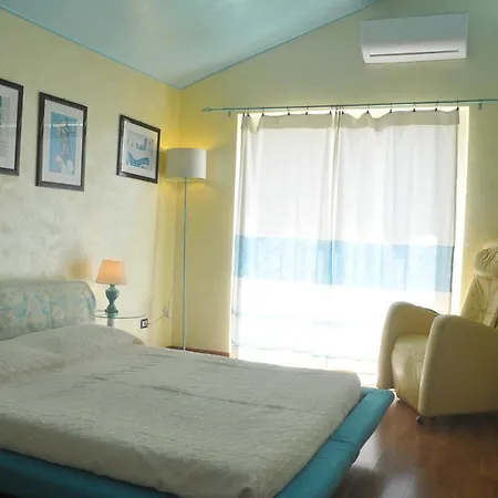 Very Cozy, Comfortable Lanthana On 2 Floors, Independent Villa