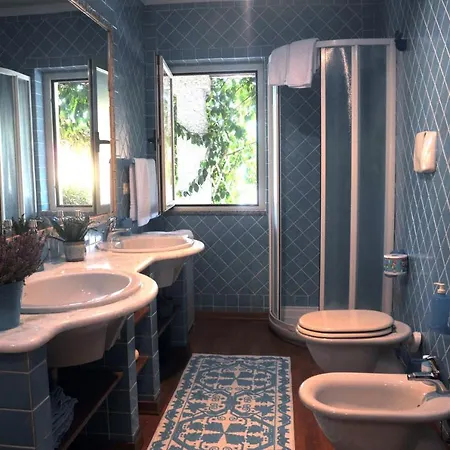 Very Cozy, Comfortable Lanthana On 2 Floors, Independent