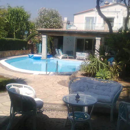 Villa Lanthana, 2 Storeys, Detached Bari Sardo